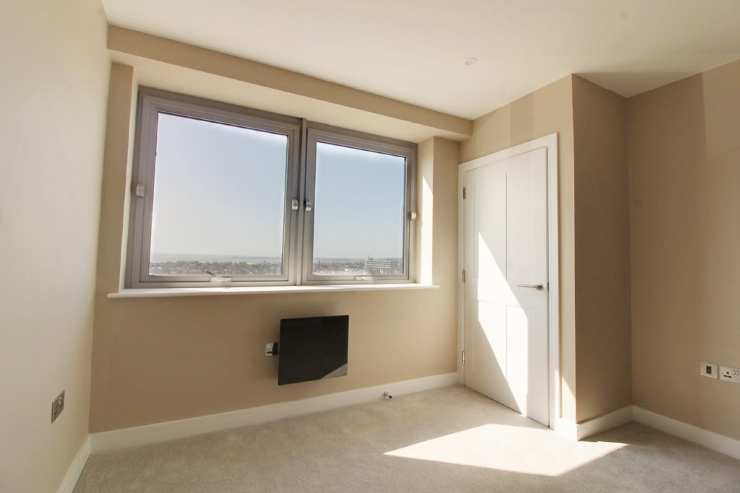 2 bedroom Flat for Letting Southchurch Road, Southend On Sea