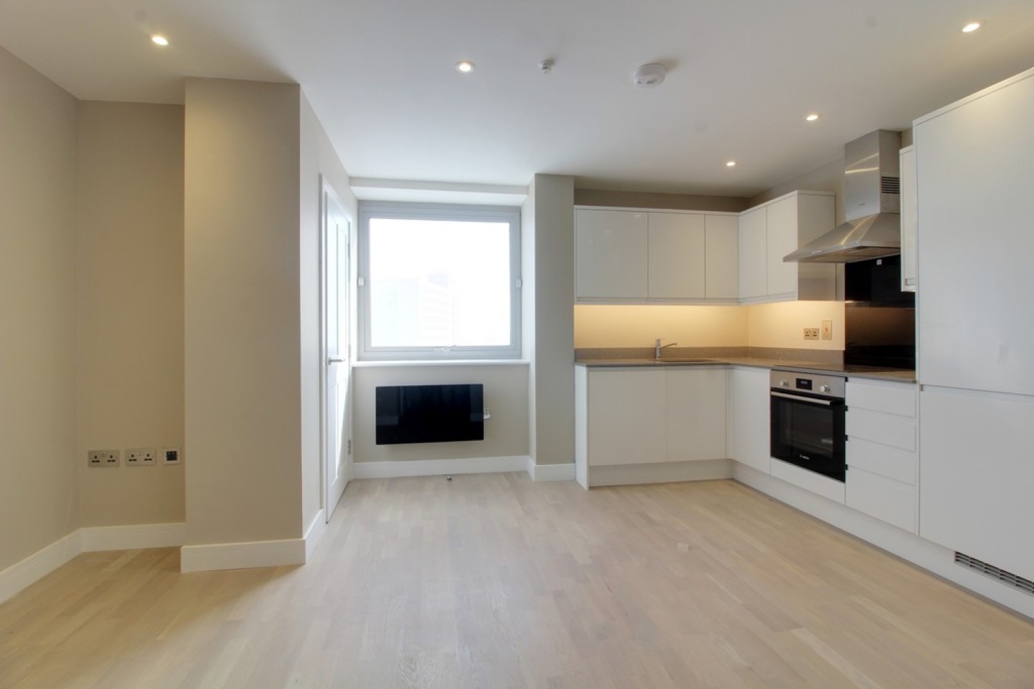 1 bedroom Flat for Letting Chartwell Plaza, Southchurch Road, Southend On Sea