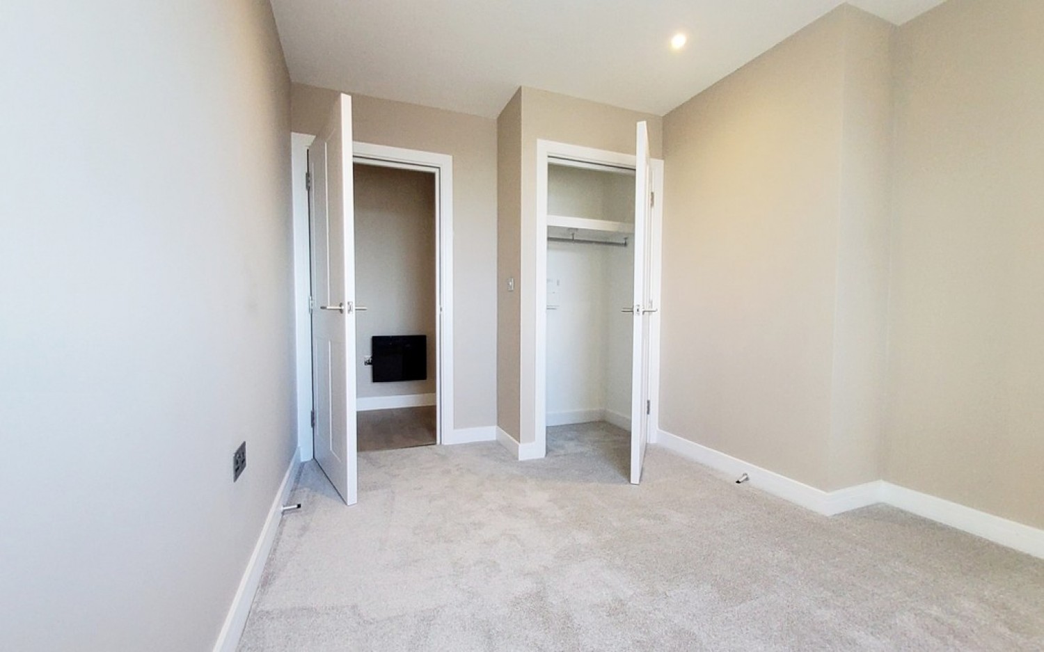 2 bedroom Flat for Letting Chartwell Plaza, Southchurch Road, Southend On Sea