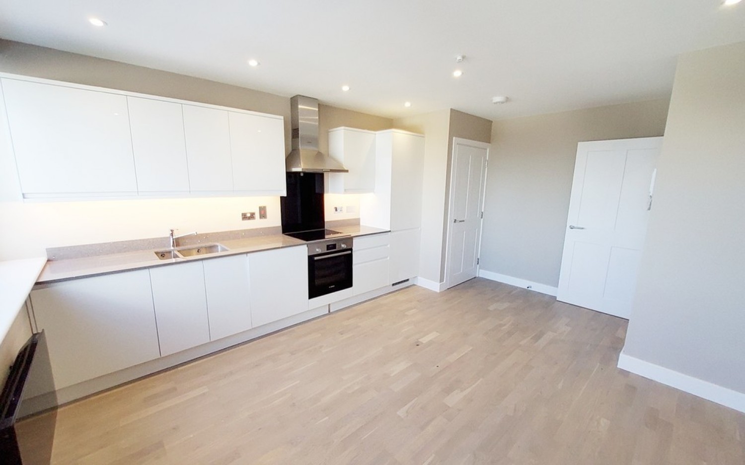 1 bedroom Flat for Letting Chartwell Plaza, Southchurch Road, Southend On Sea