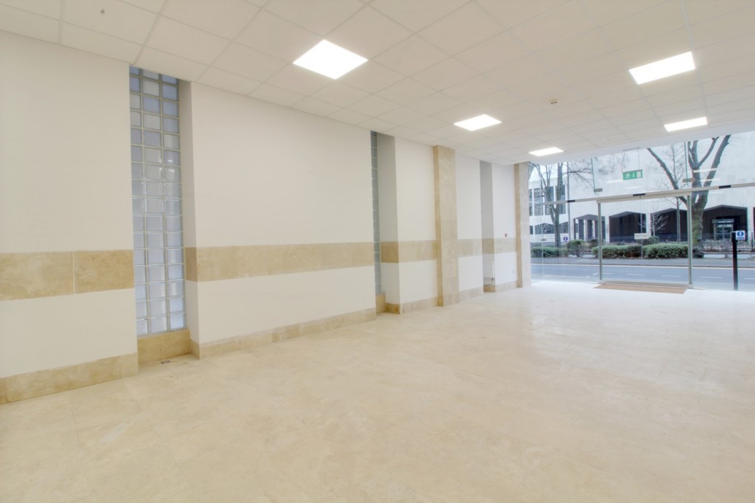 2 bedroom Flat for Sale The Pinnacle , Southend-On-Sea