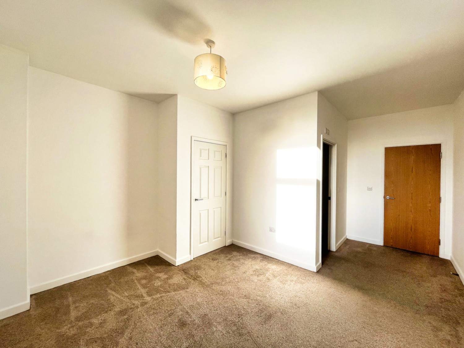 2 bedroom Flat for Letting The Pinnacle, Southend On Sea