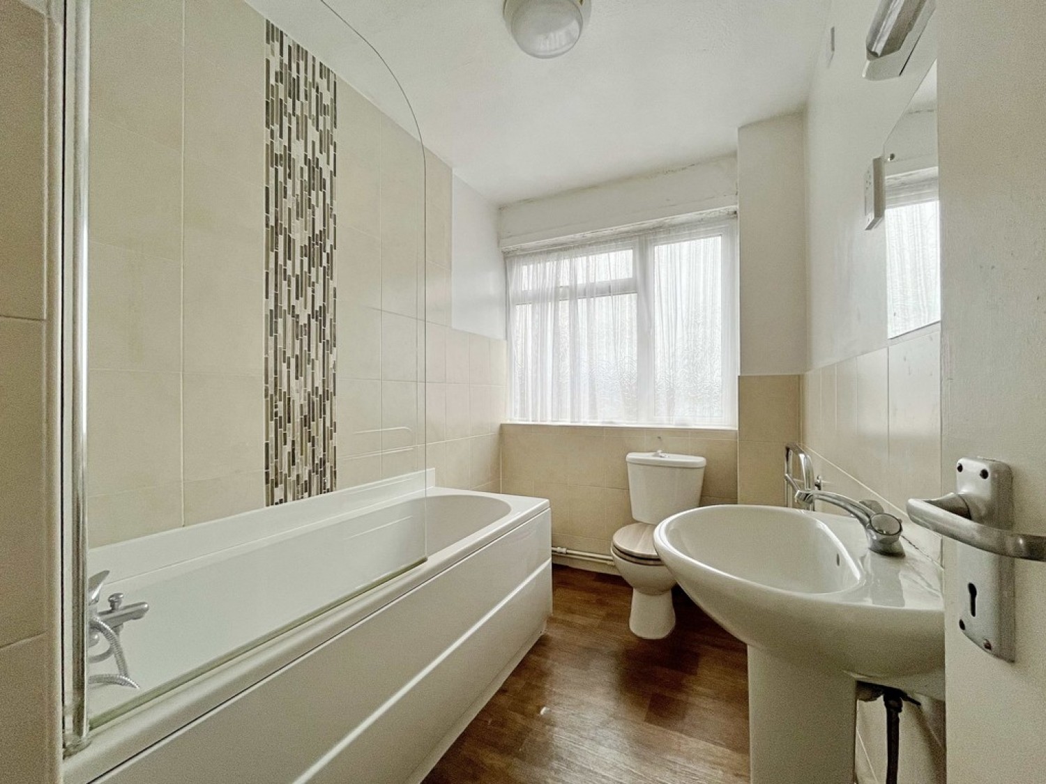 2 bedroom Flat for Sale Links Court, Colbert Rd, Thorpe Bay