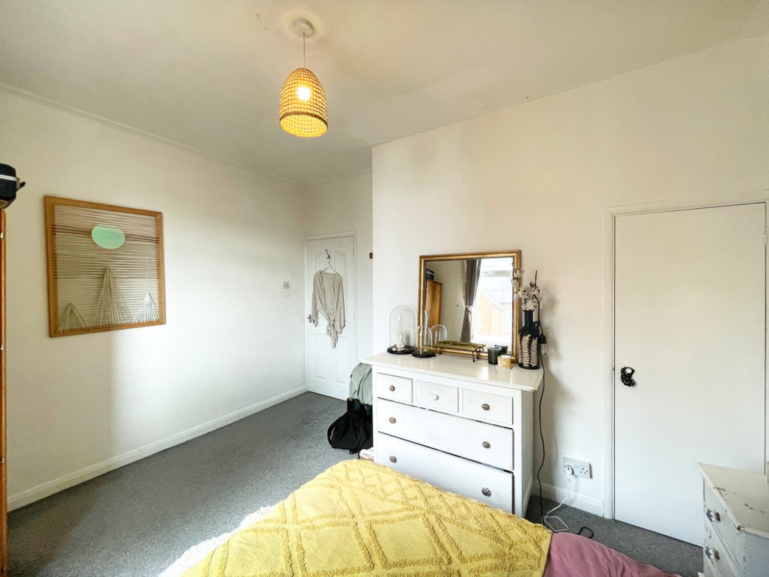 2 bedroom Flat for Letting Marine Avenue, Westcliff On Sea
