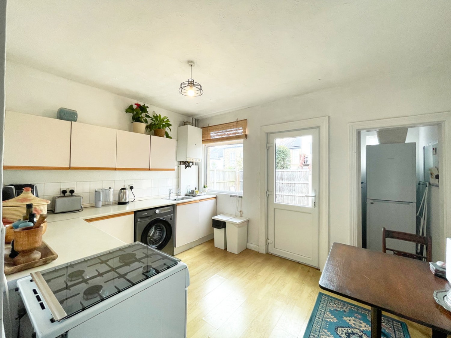 2 bedroom Flat for Letting Marine Avenue, Westcliff On Sea