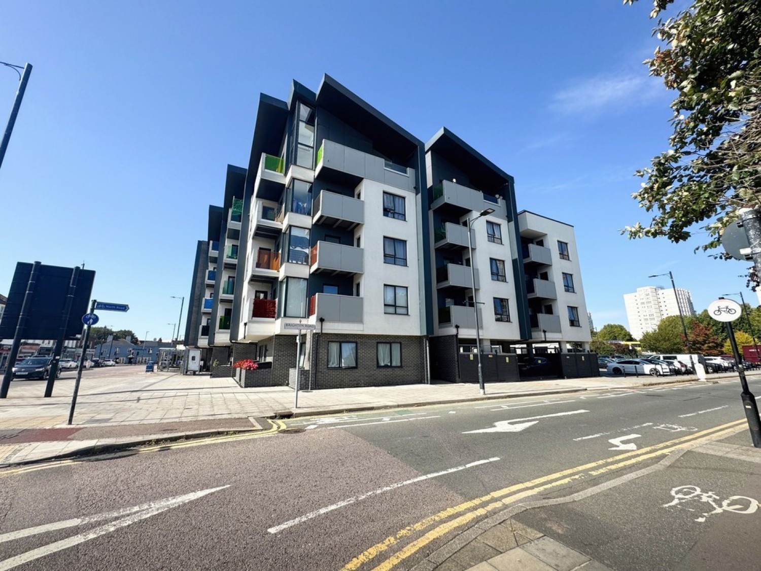 2 bedroom Flat for Letting The Tide, London Road, Southend