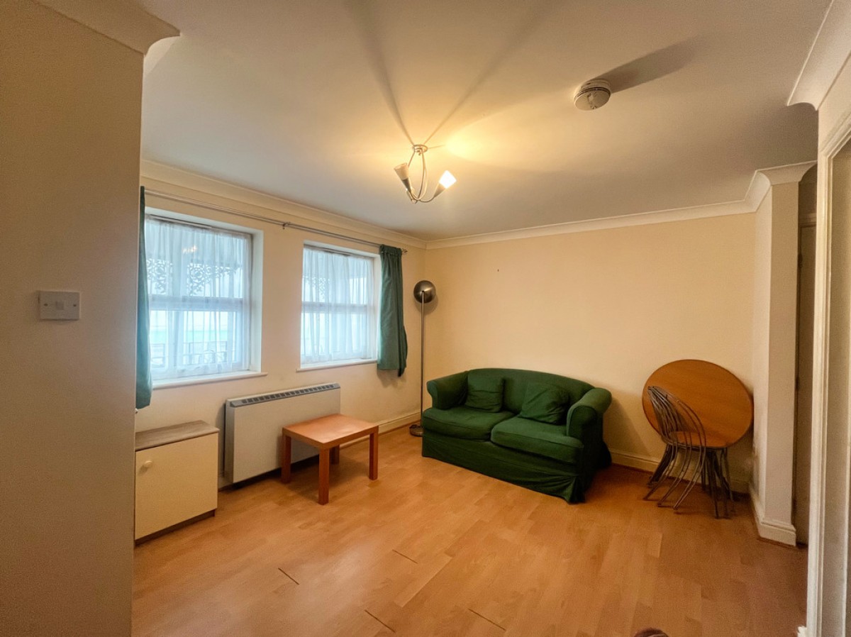 Milton View House