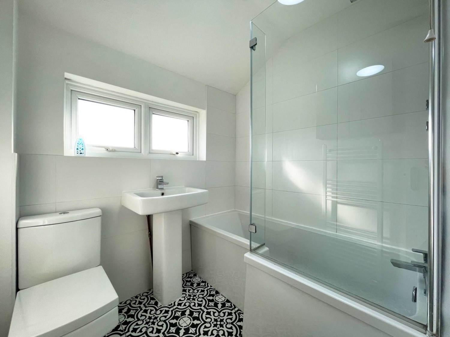 1 bedroom House for Letting Suffolk Avenue, Leigh-on-sea