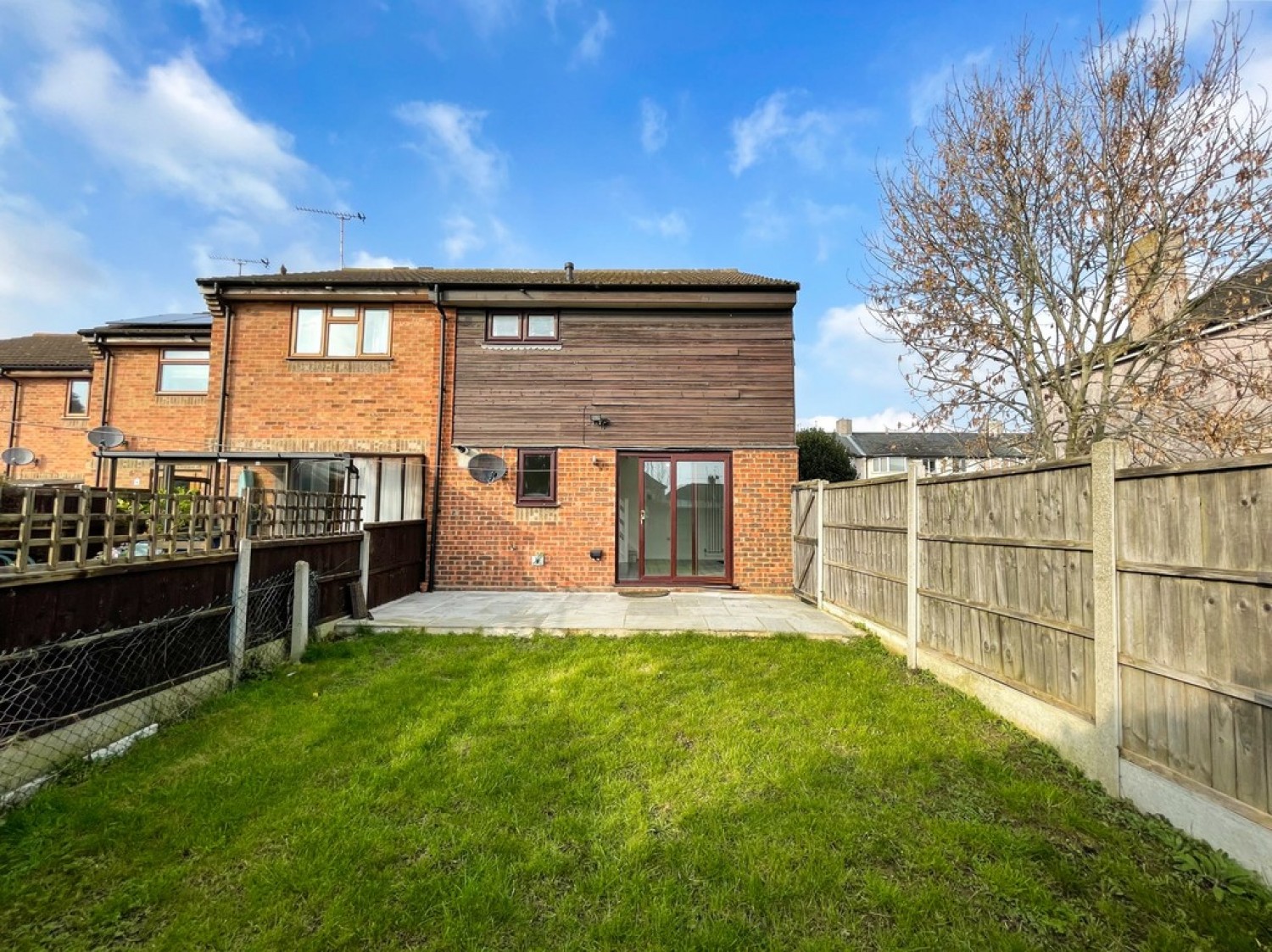 1 bedroom House for Letting Suffolk Avenue, Leigh-on-sea