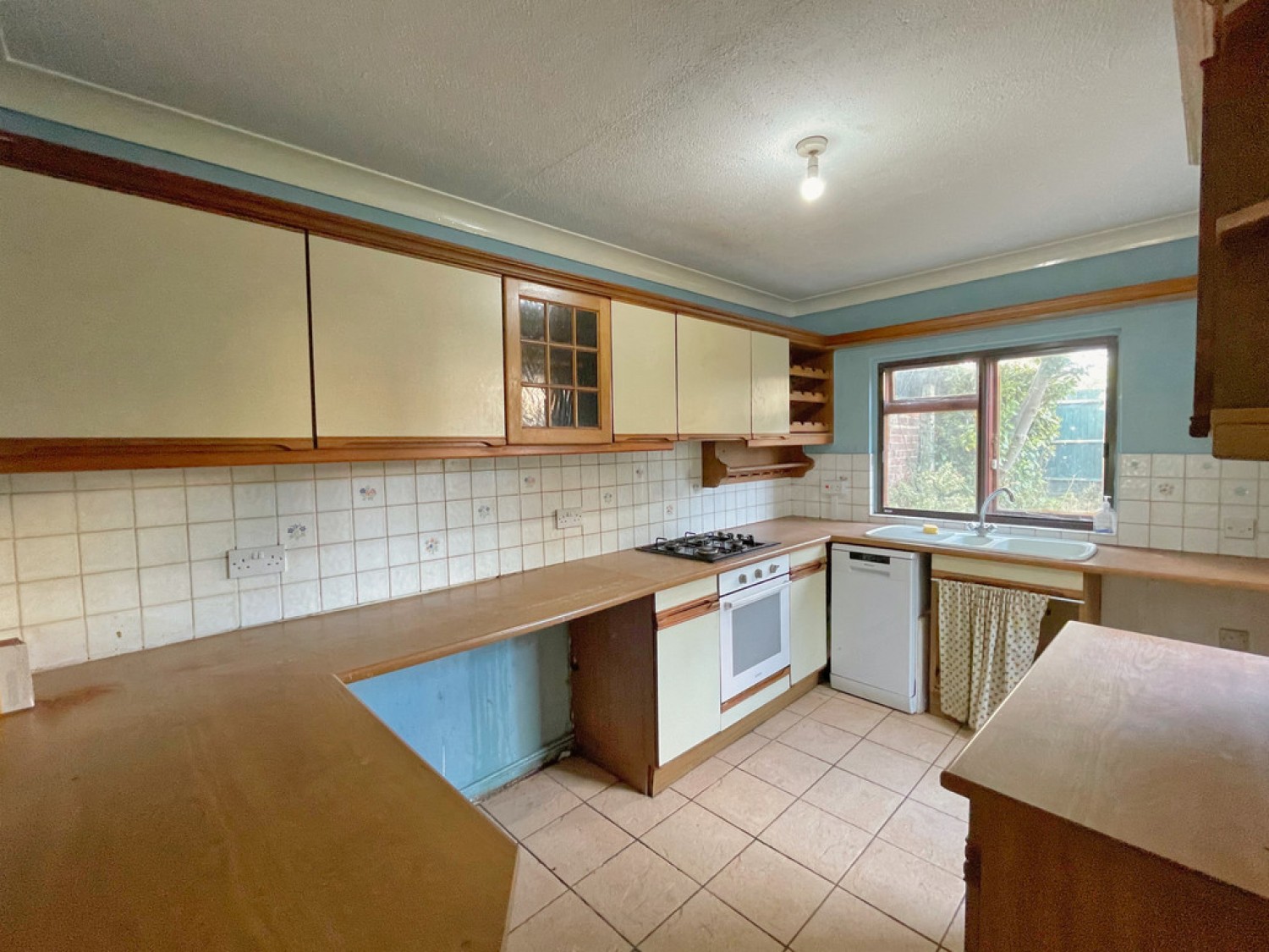Oakleigh Park Drive , Southend On Sea