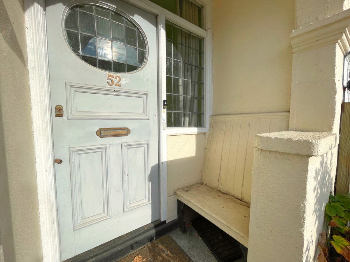 Oakleigh Park Drive , Southend On Sea