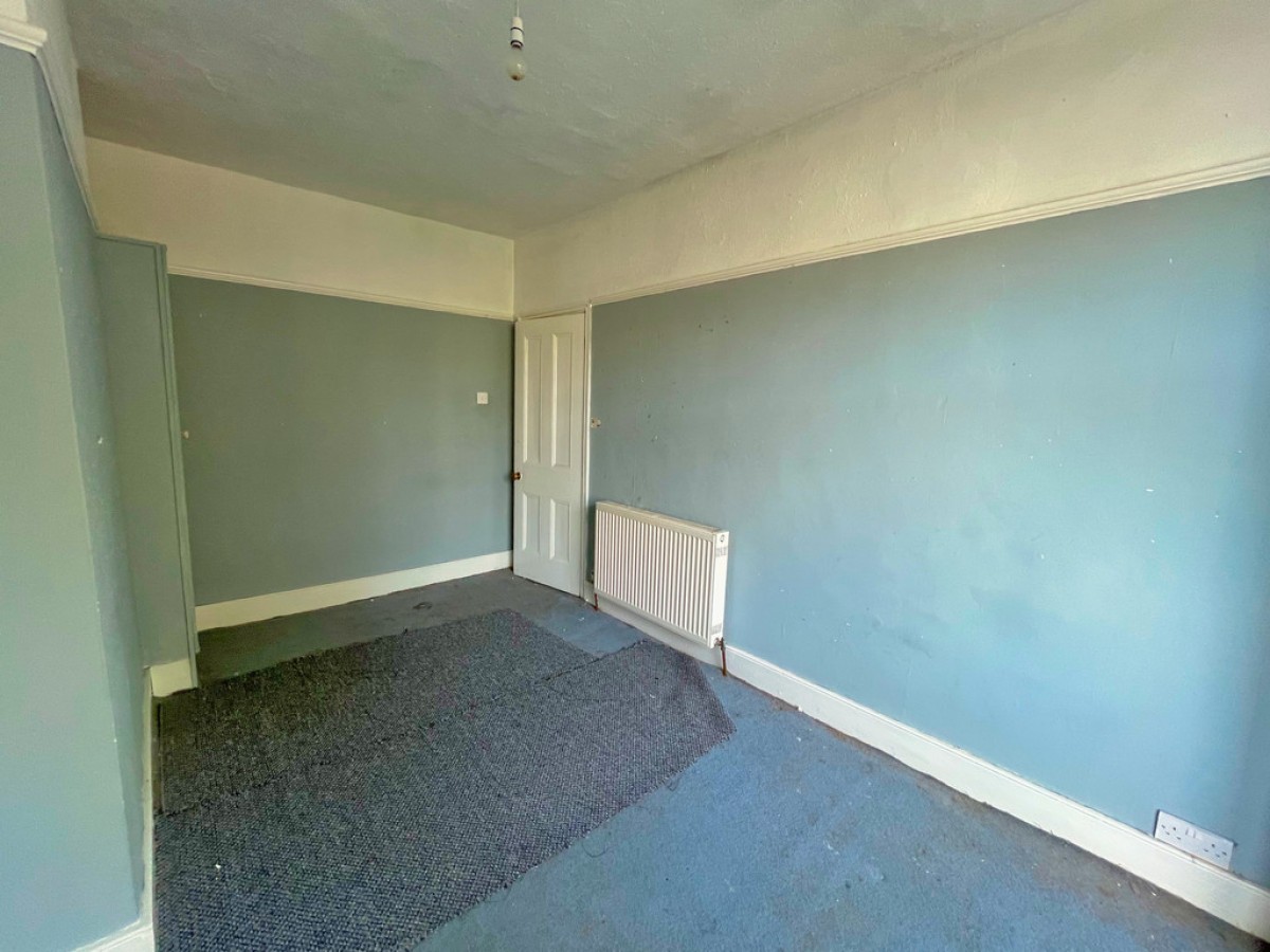 Oakleigh Park Drive , Southend On Sea
