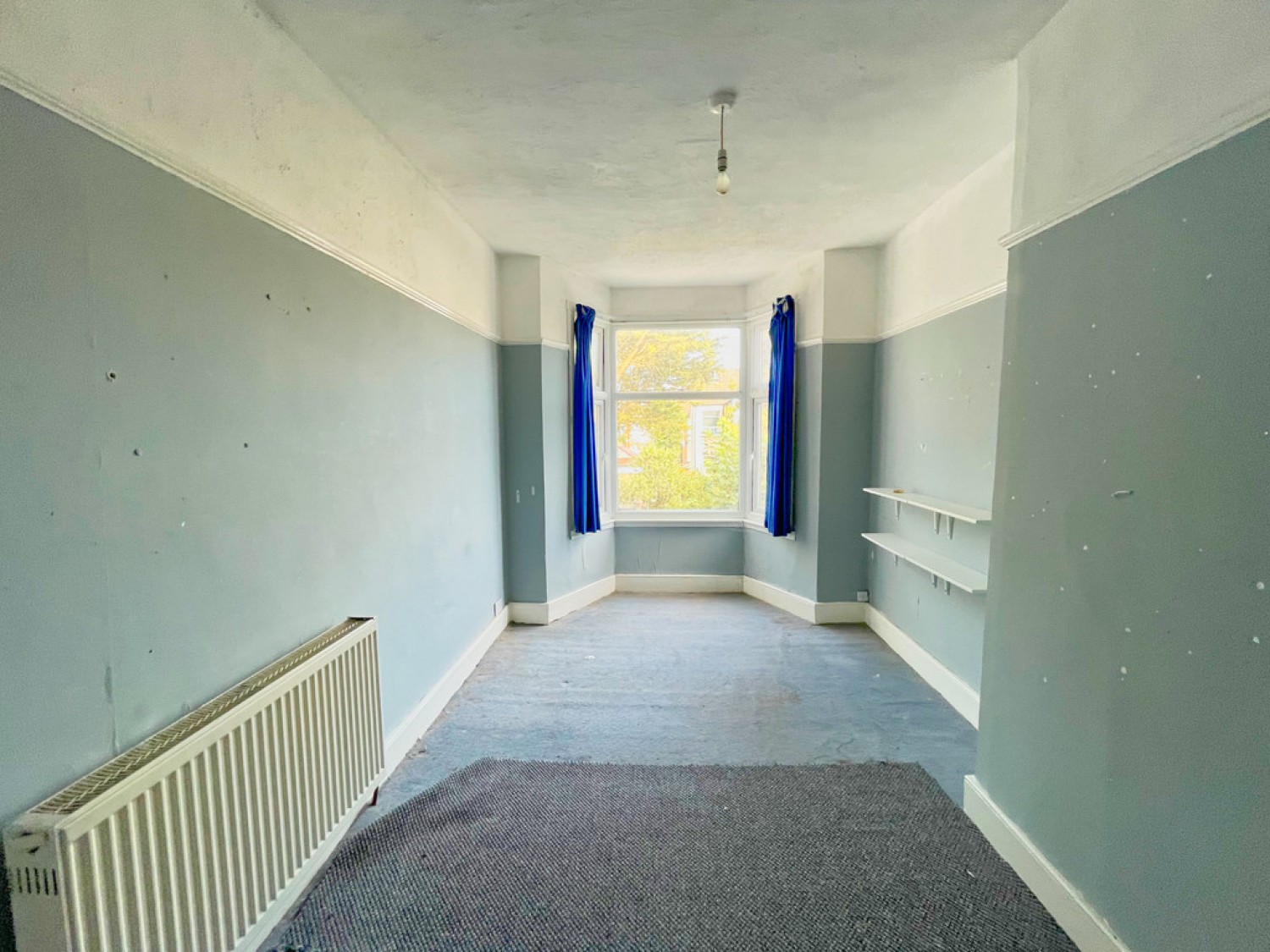 Oakleigh Park Drive , Southend On Sea