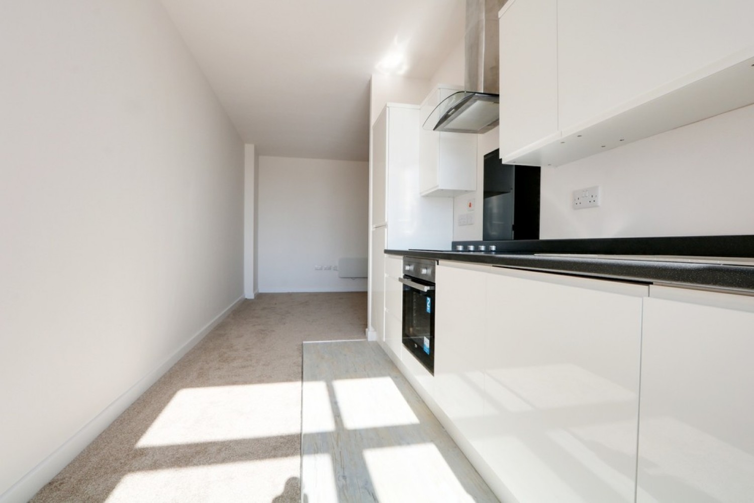 2 bedroom Flat for Letting The Pinnacle, Southend On Sea