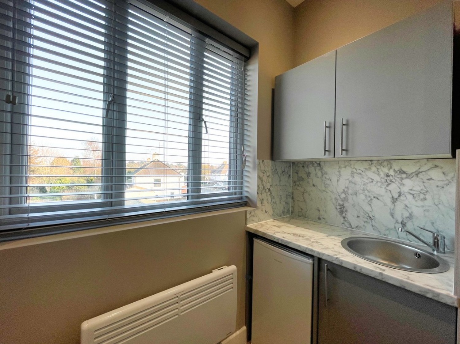 1 bedroom House of Multiple Occupation for Letting Hobleythick Lane, Westcliff On Sea