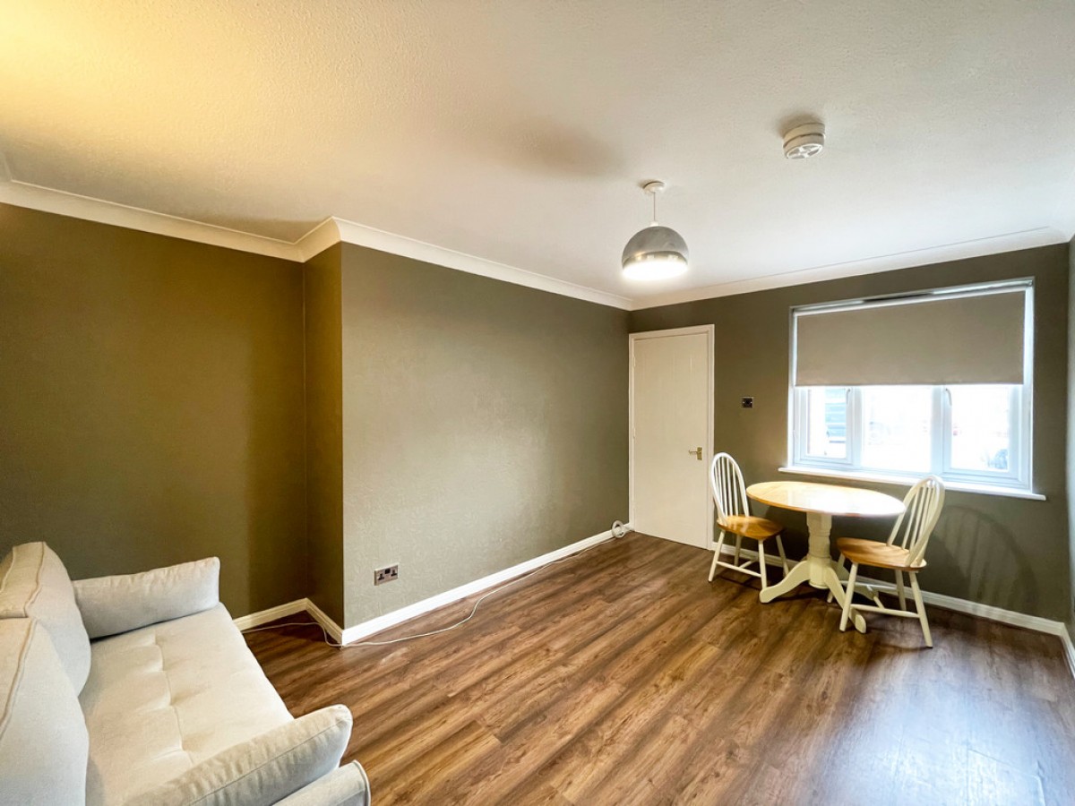 Brayfield Court, 126 - 128 Eastwood Road North