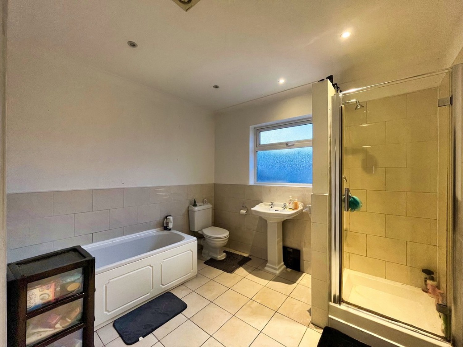 3 bedroom House for Sale Stromness Road, Southend On Sea