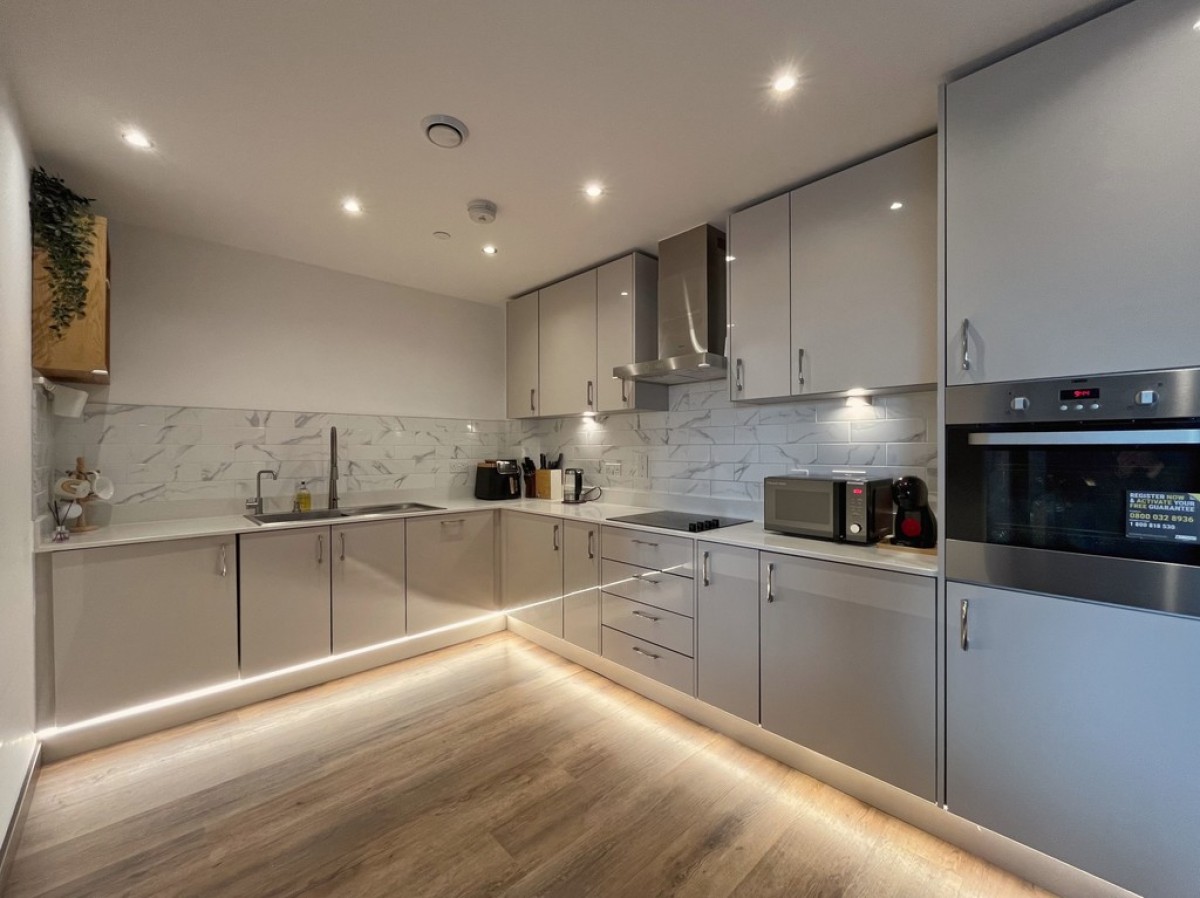 27 Victoria Avenue, Southend On Sea