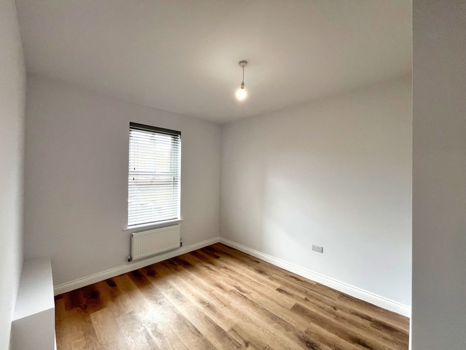 6 bedroom House of Multiple Occupation for Letting Balmoral Road, Westcliff On Sea