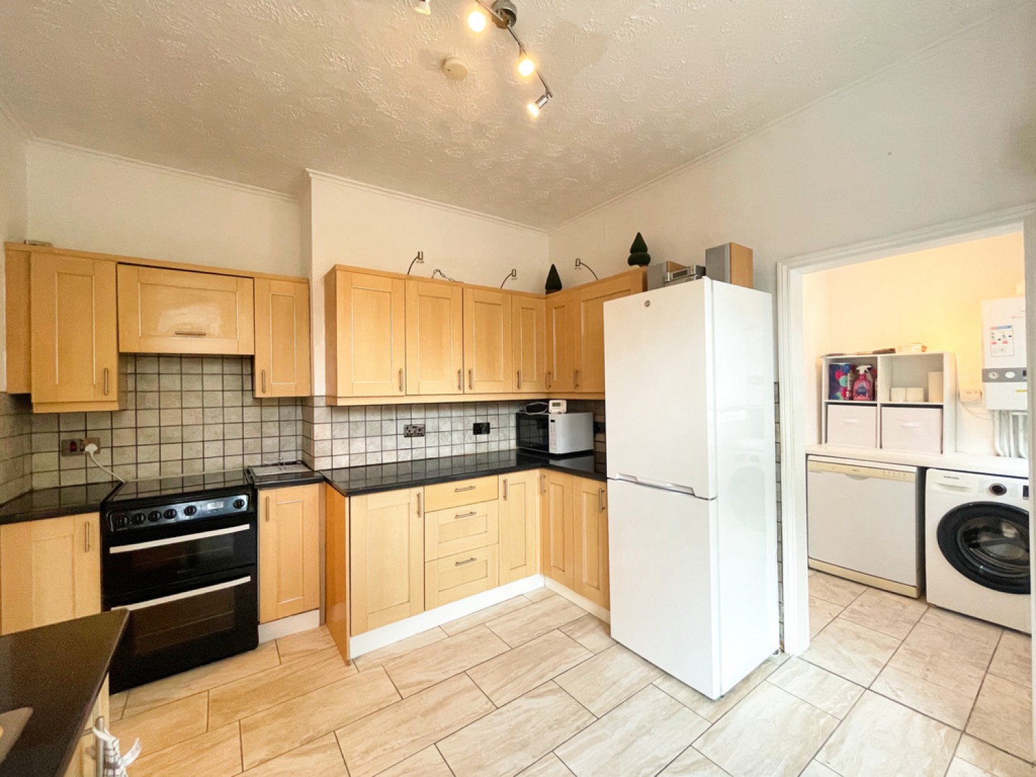 1 bedroom Flat for Sale Sweyne Avenue, Southend On Sea