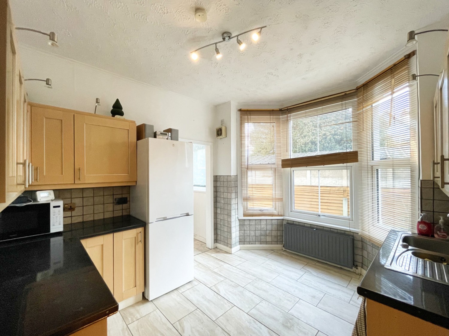 1 bedroom Flat for Sale Sweyne Avenue, Southend On Sea