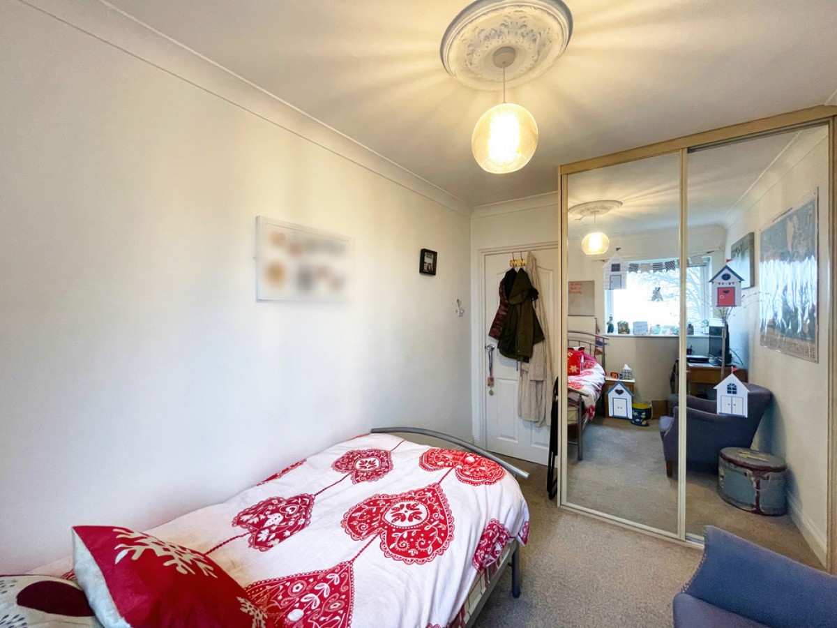 Waters Edge, Shorefield Road, Westcliff-on-sea