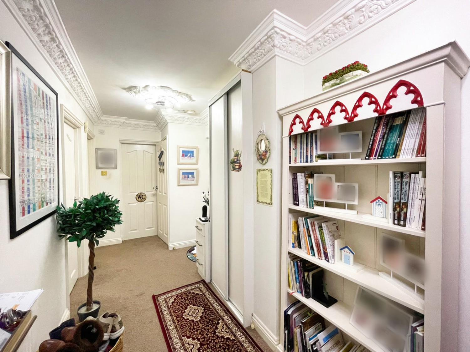 2 bedroom Flat in Waters Edge, Shorefield Road, Westcliff-on-sea