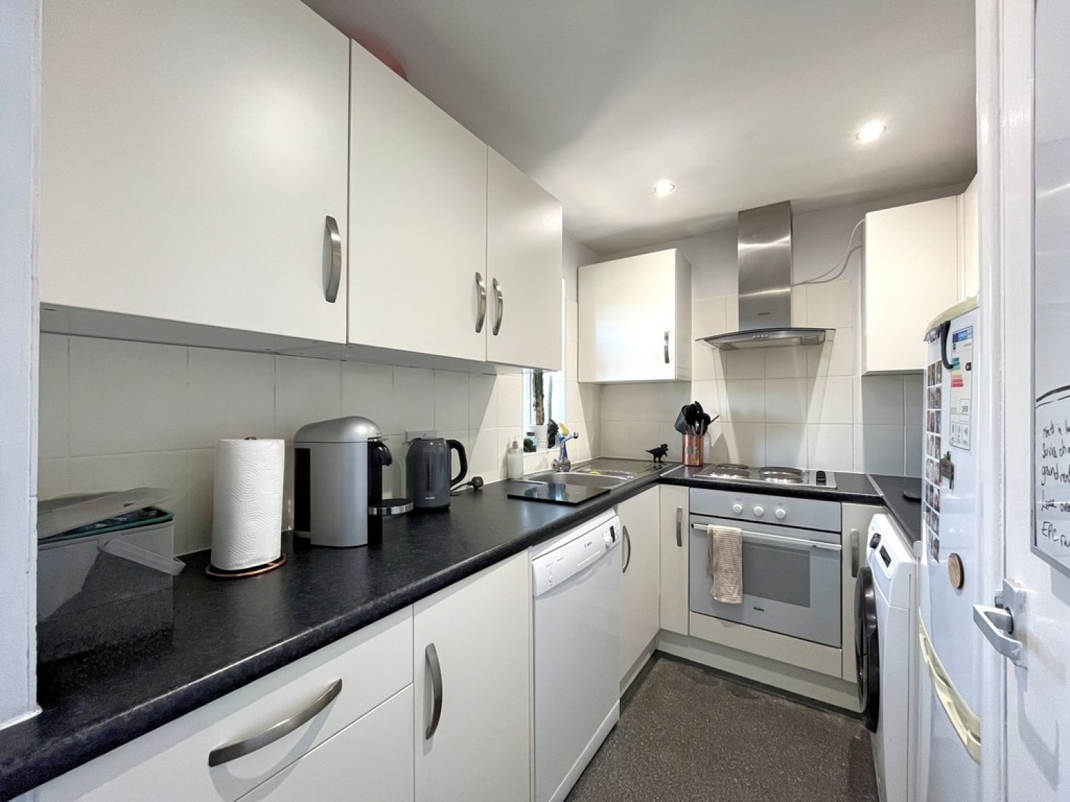 1 bedroom Flat for Sale Coniston, Southend On Sea