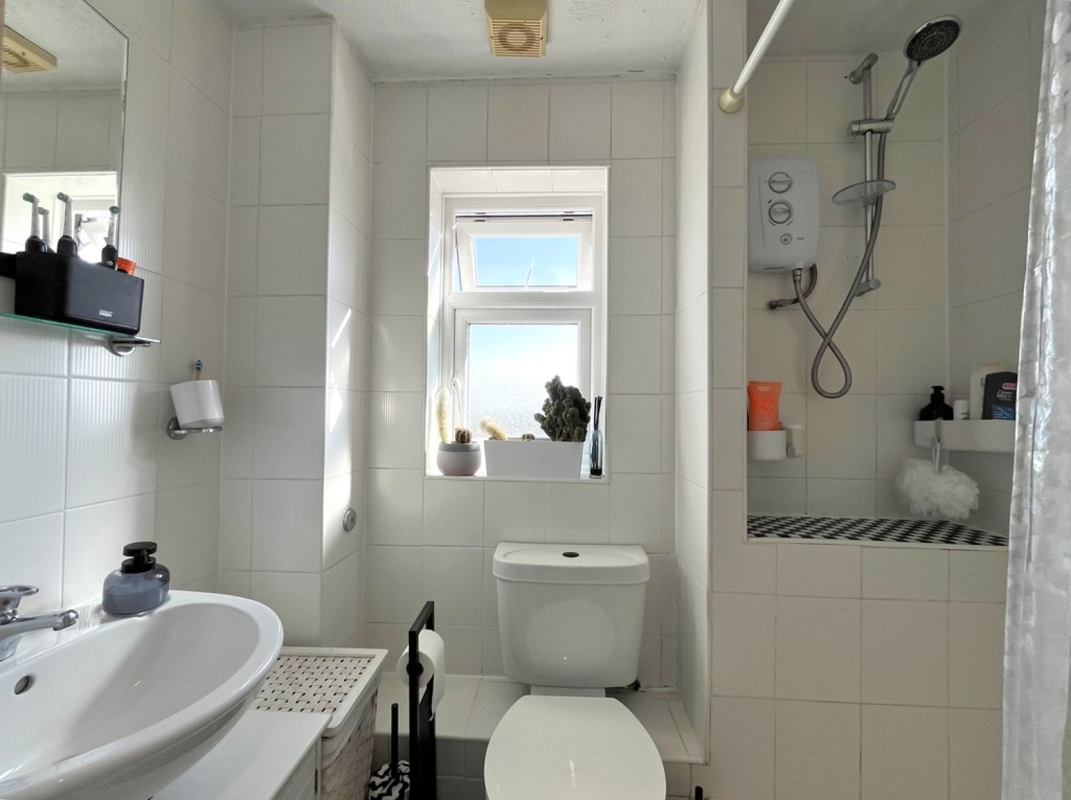 1 bedroom Flat for Sale Coniston, Southend On Sea