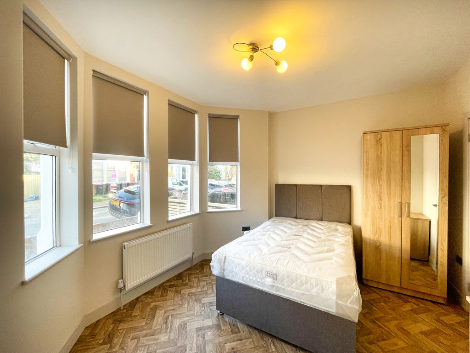 1 bedroom House of Multiple Occupation for Letting Ramuz Drive, Westcliff On Sea