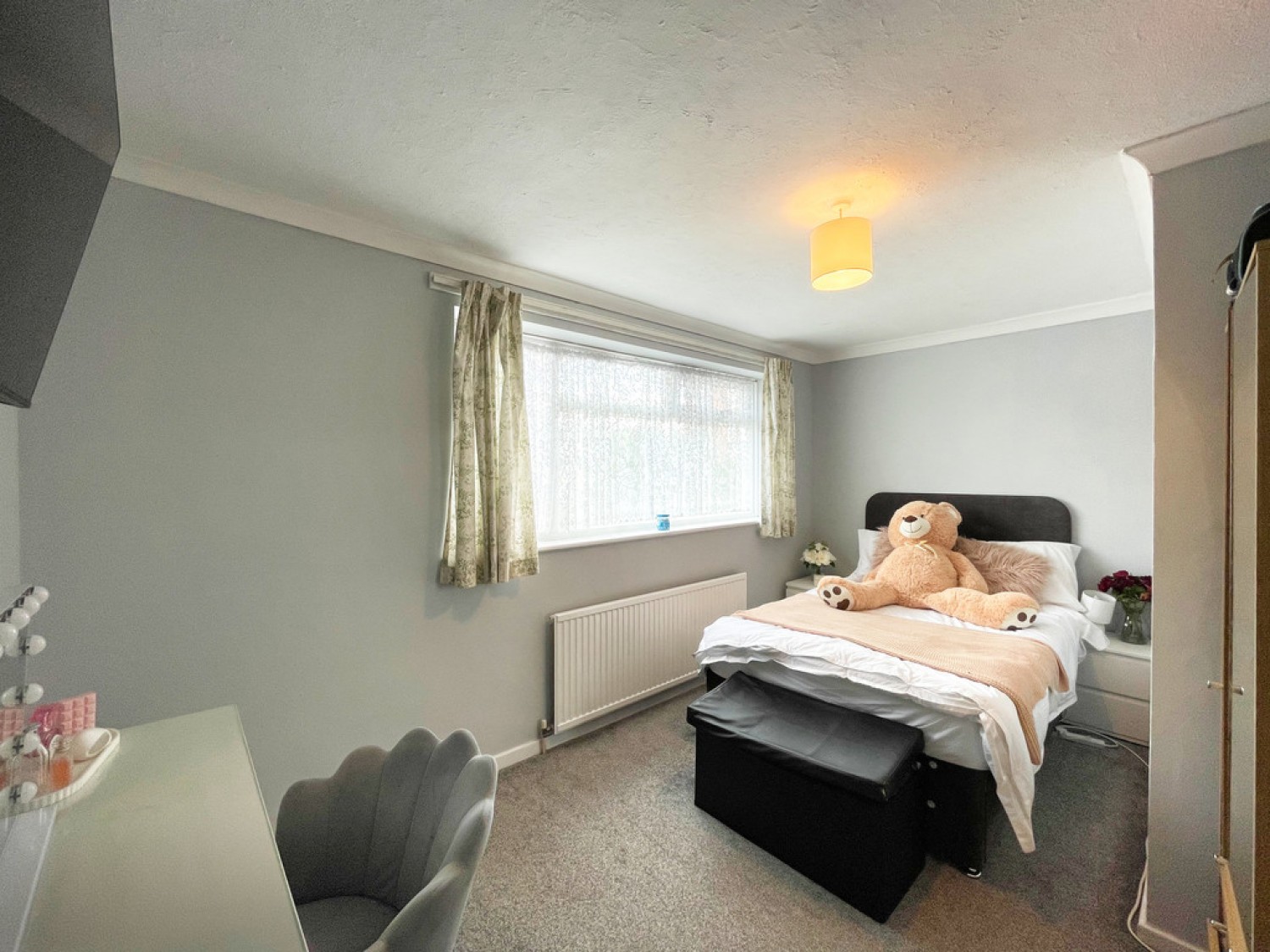 2 bedroom House for Sale Lincoln Chase, Southend On Sea