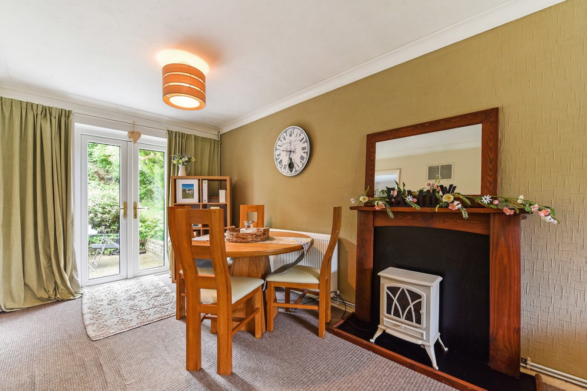 Harrow Down, Badger Farm, Winchester