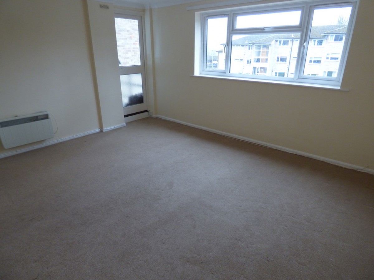 Stratford Court, Northlands Drive