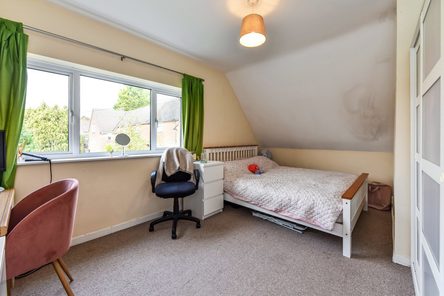 4 bedroom House in Kingsley Place, Winchester