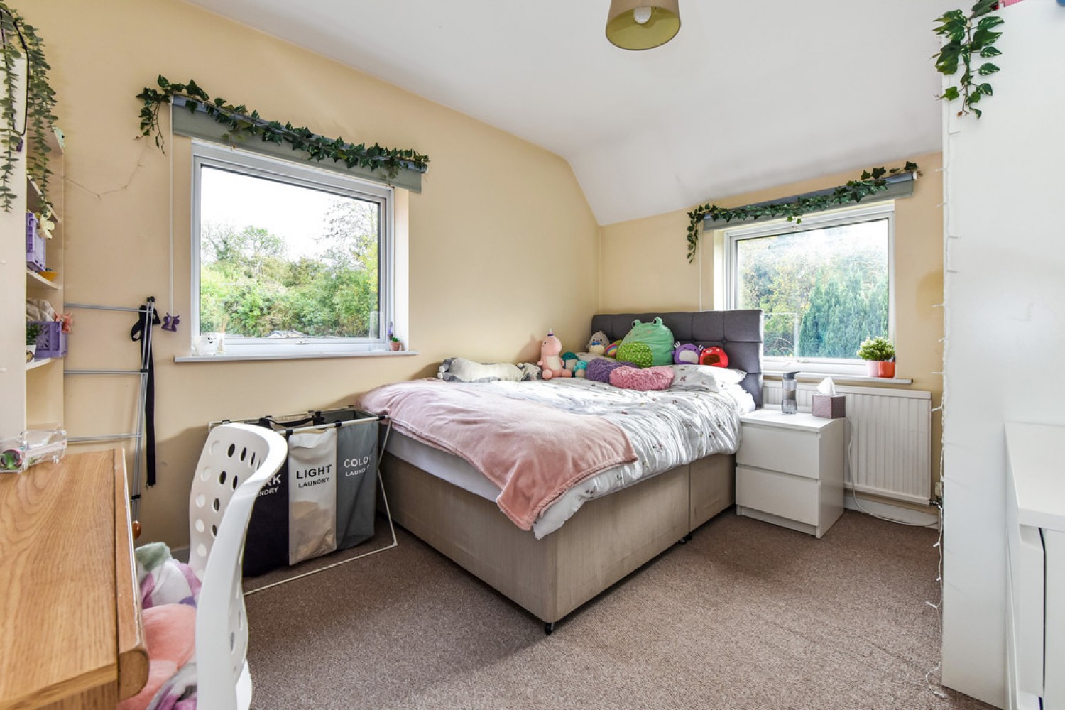 4 bedroom House in Kingsley Place, Winchester