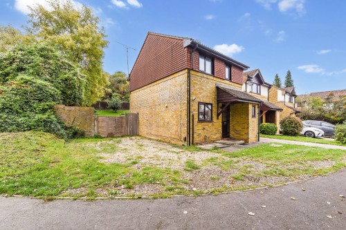 Honeysuckle Close, Badger Farm