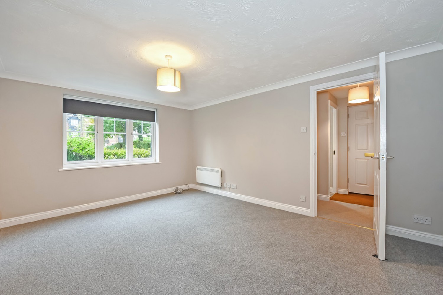Harbury Court, Newbury, Berkshire