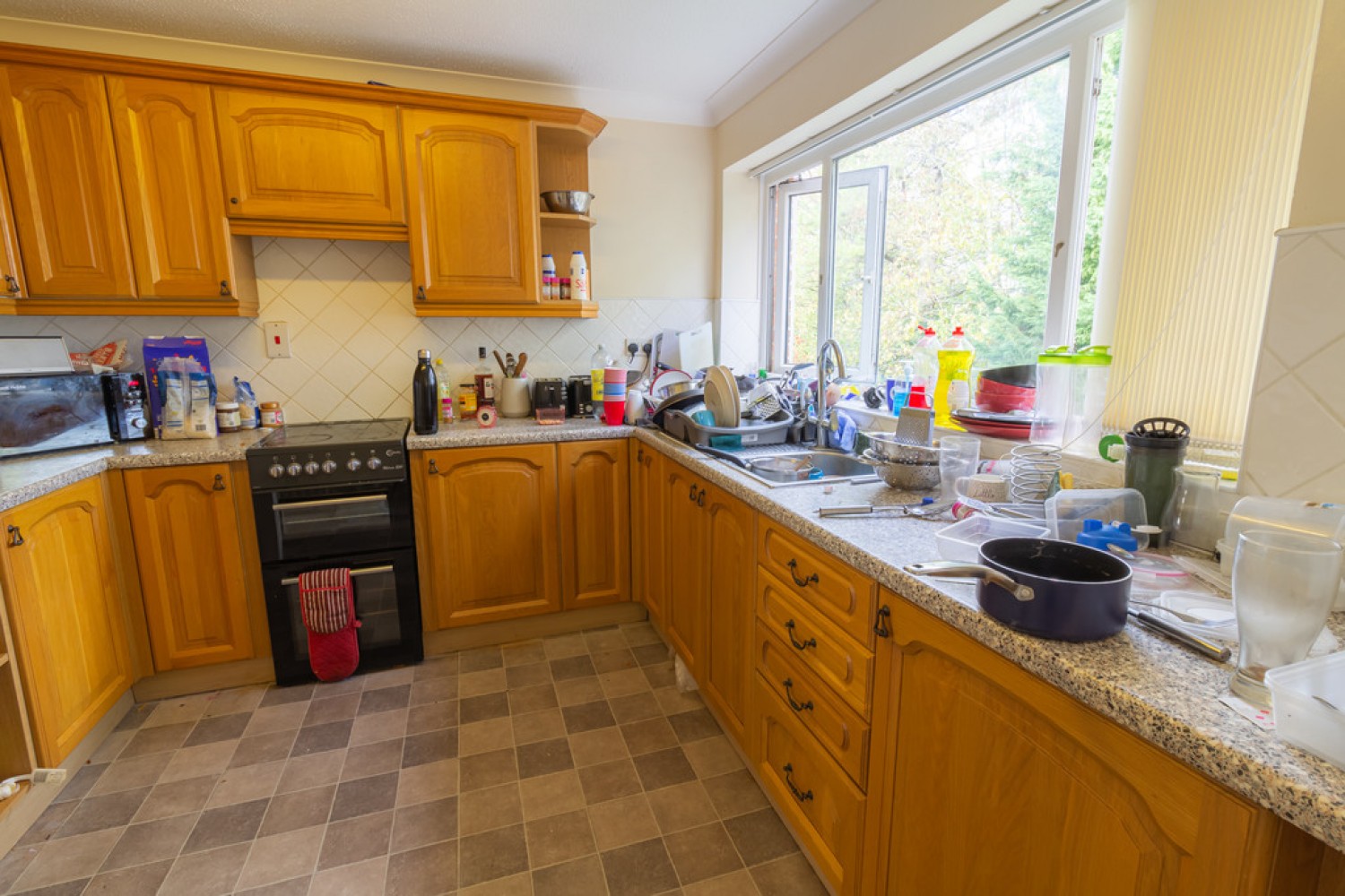 6 bedroom House for Letting Greenhill Close*, Winchester, Hampshire