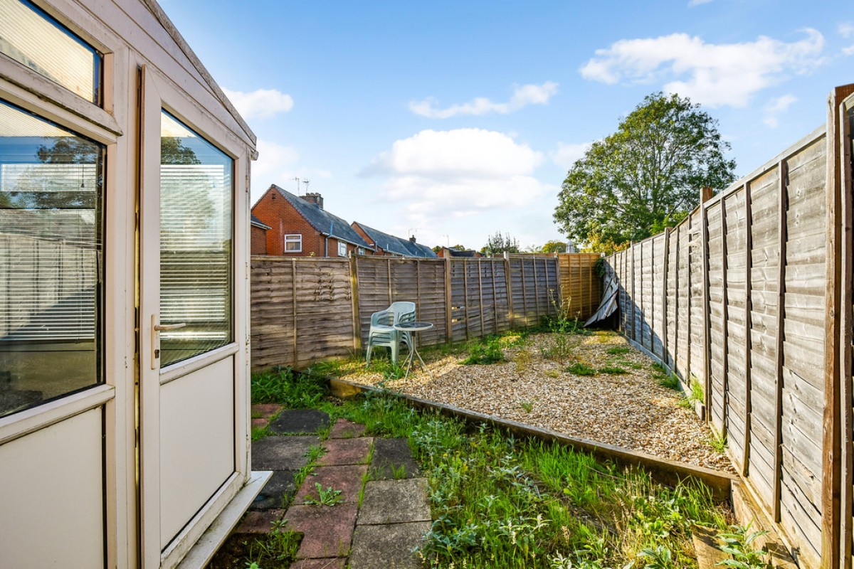 Kings Avenue, Stanmore