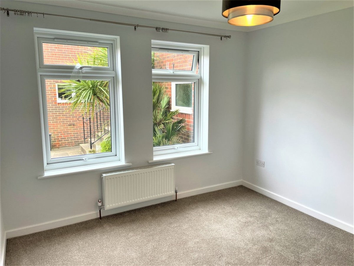 Moggs Mead, Petersfield