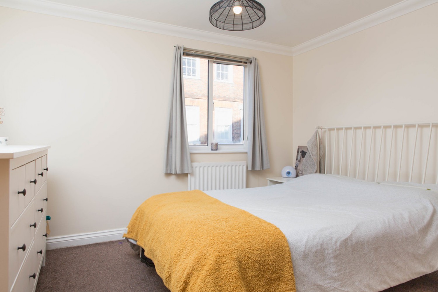 1 bedroom Flat for Letting Silchester Place, Winchester