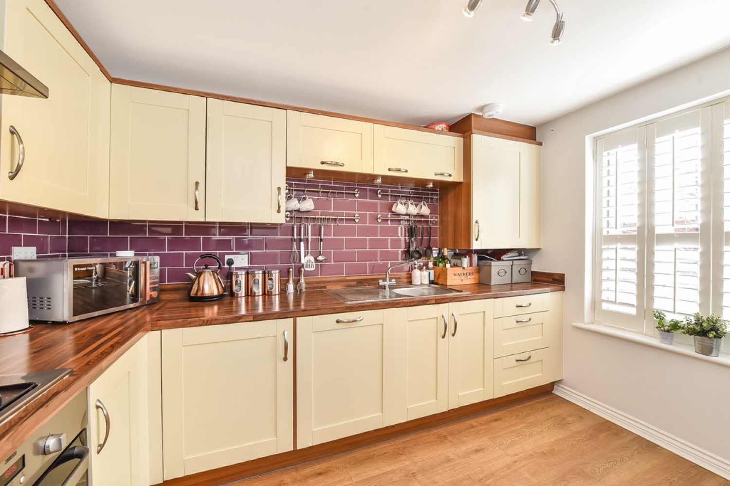 4 bedroom House for Letting Cutforth Way, Romsey