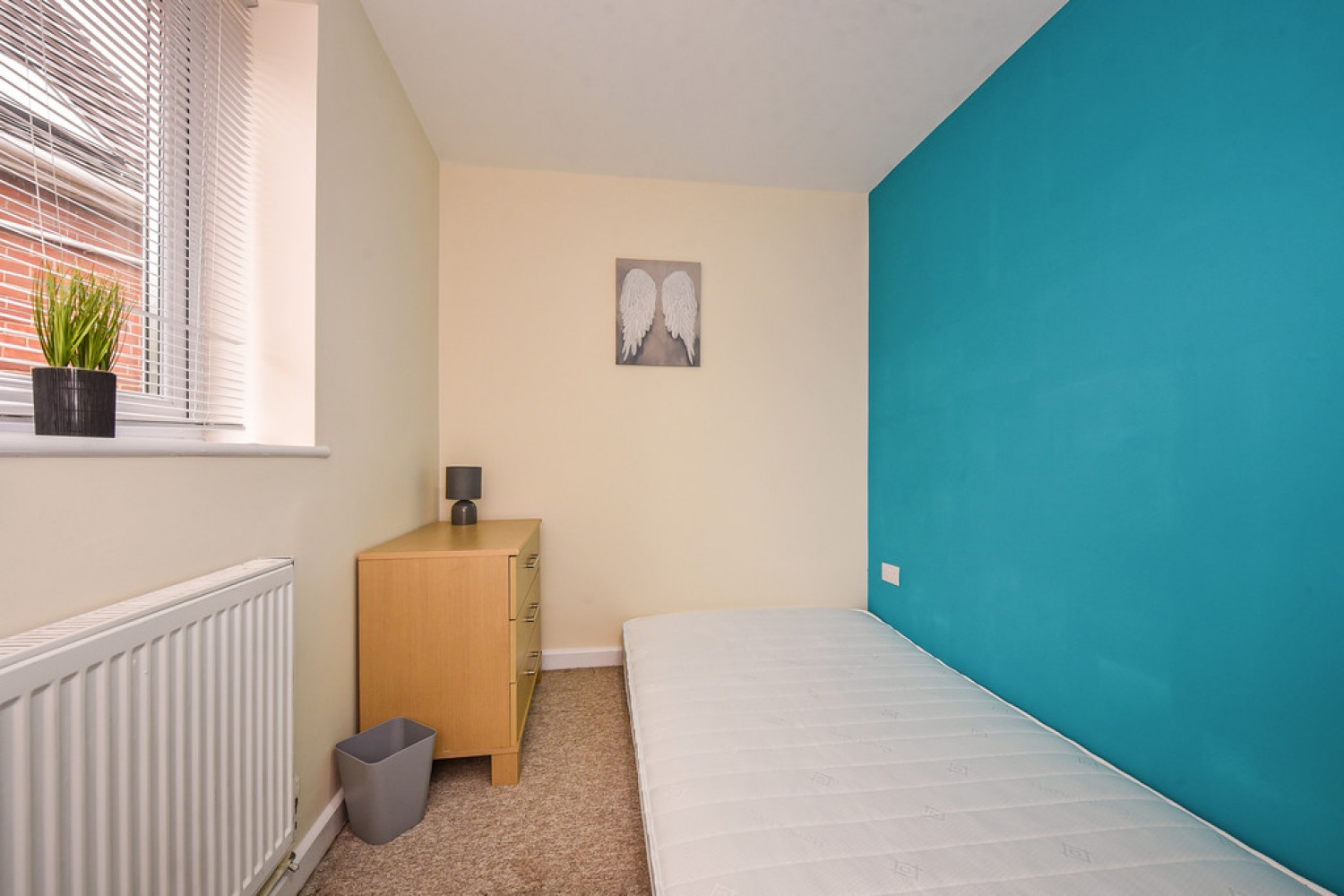 6 bedroom House for Letting Kingsley Place, Winchester