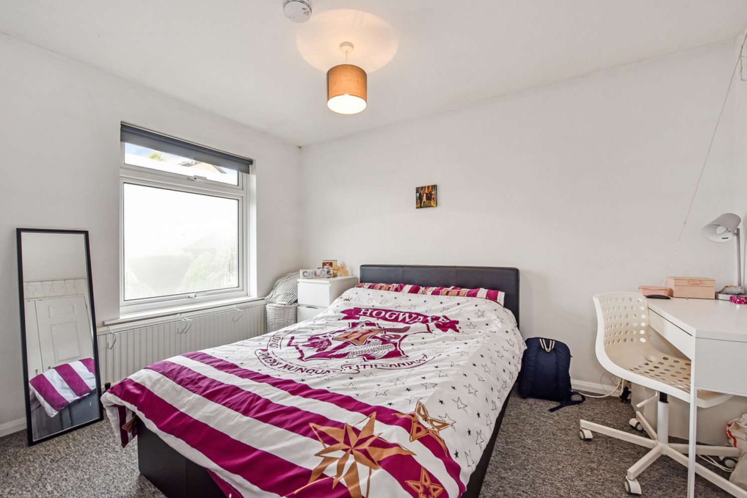 4 bedroom House in Harrow Down, Badger Farm, Winchester