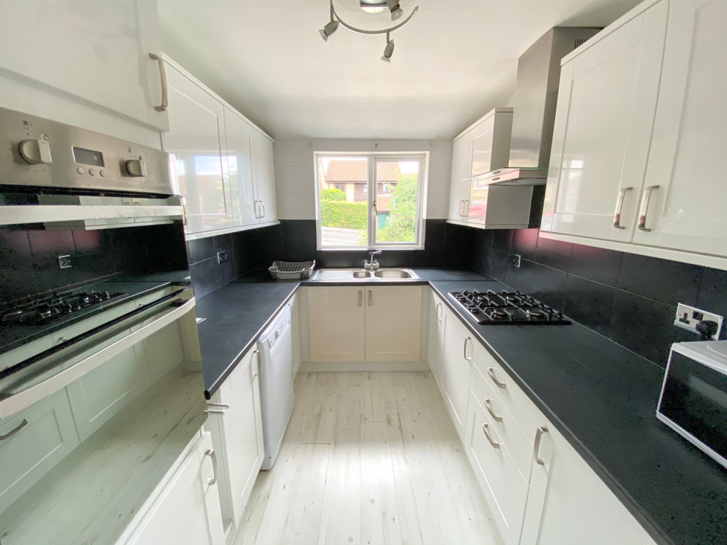 5 bedroom House of Multiple Occupation in Badger Farm, Winchester
