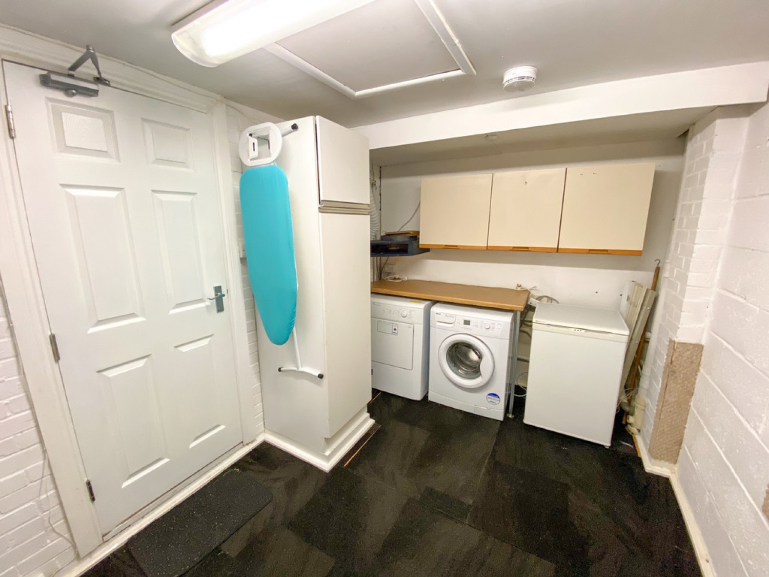 5 bedroom House of Multiple Occupation in Badger Farm, Winchester