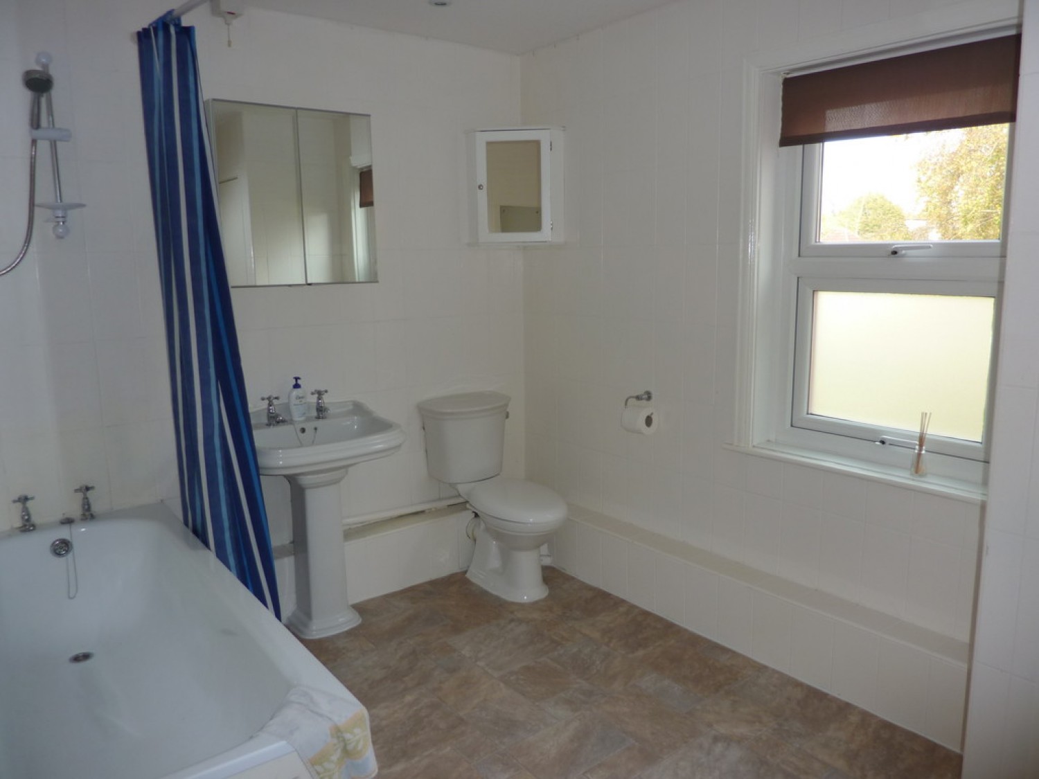 2 bedroom House for Letting Hanson Road, Andover