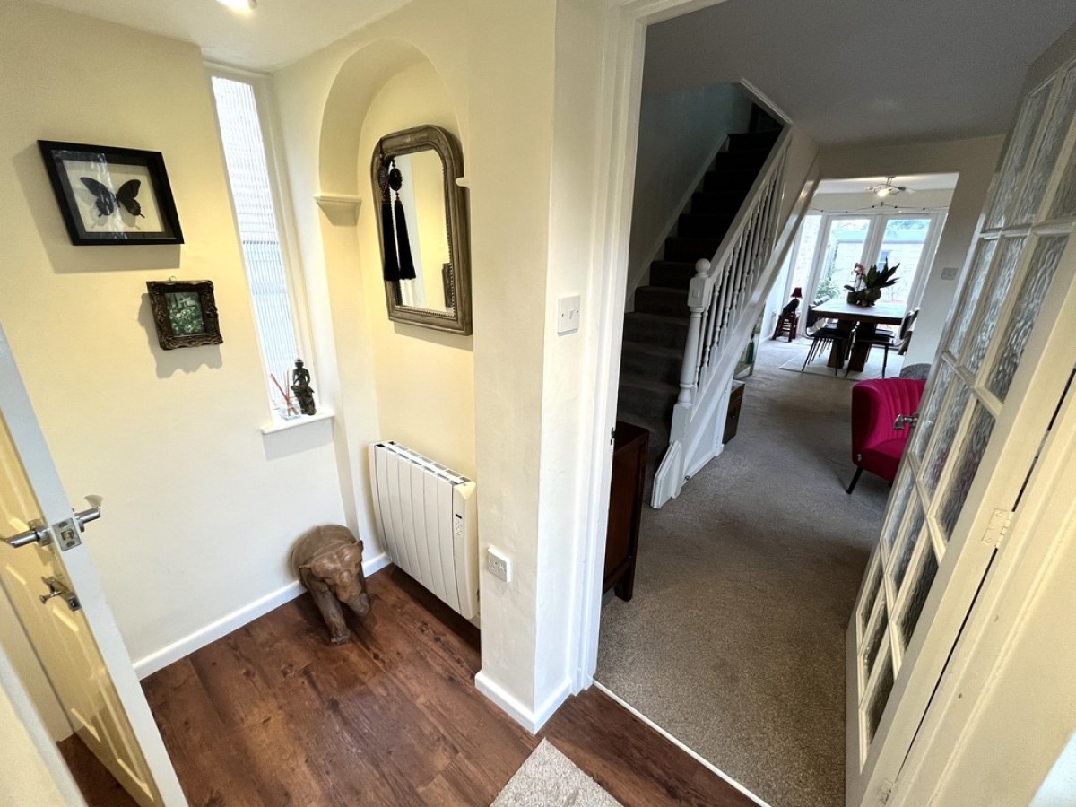Aldrin Close, Charlton