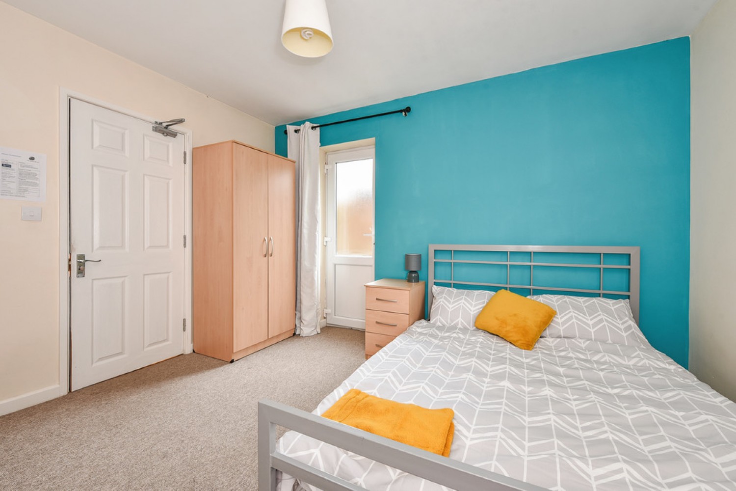 5 bedroom House in Stanmore Lane, Winchester