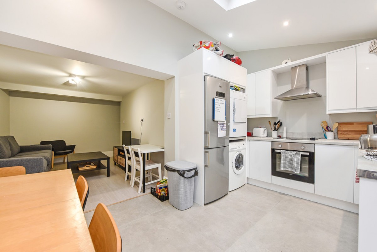 Queens Road, Winchester